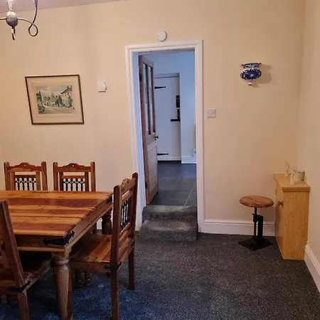 The Old School House 度假居 Nether Poppleton