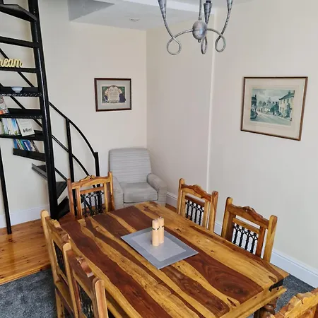 度假居 The Old School House *