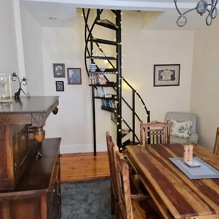 The Old School House *